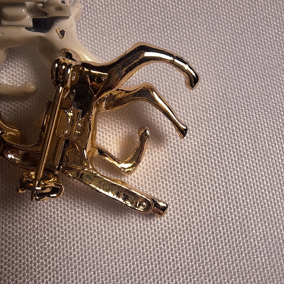 2 Gerrys Vintage Christmas Reindeer Pair Pin Brooch Iridescent Enamel & Goldtone - Picture 4 of 6